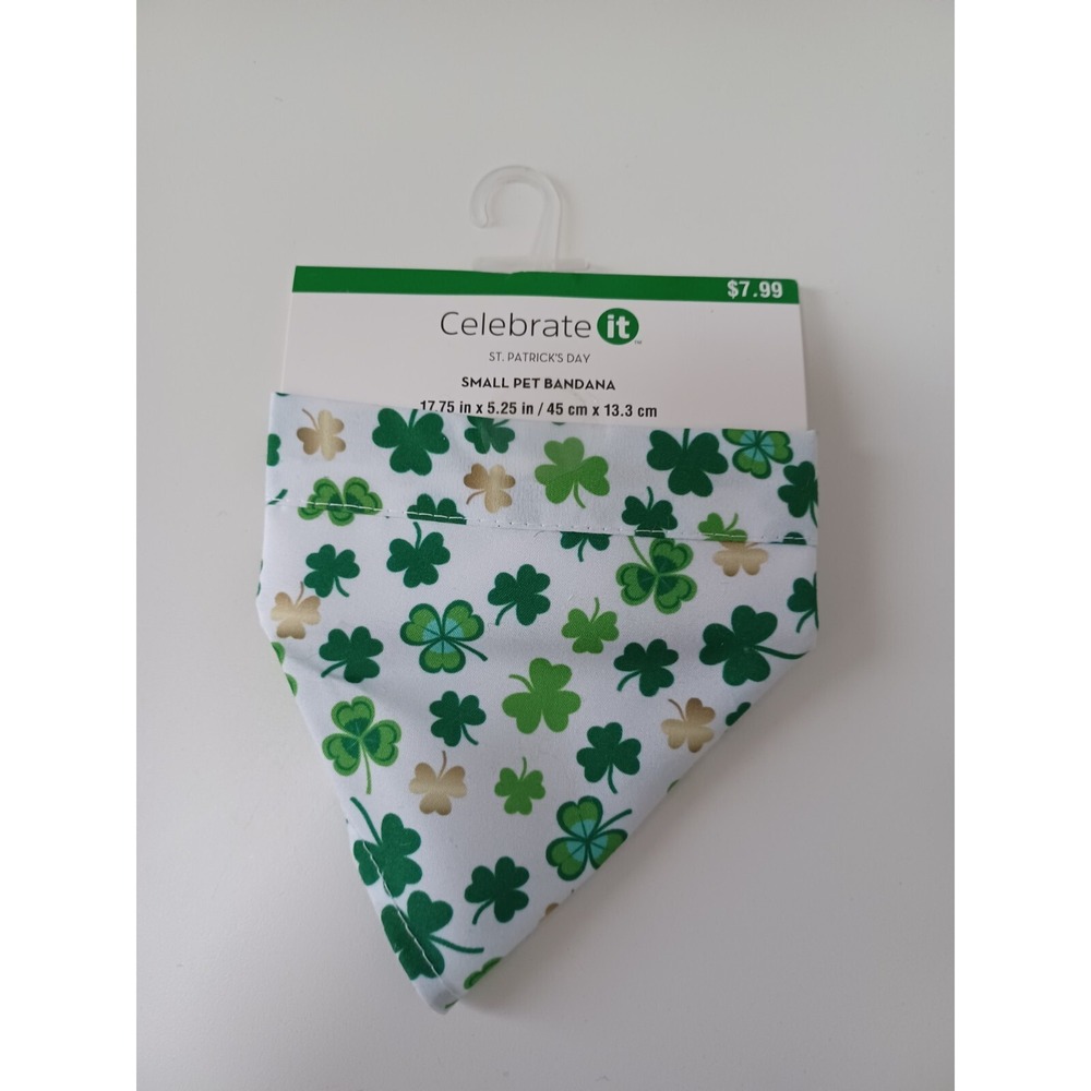 NEW St. Patrick's Day Small Pet Bandana Irish Shamrocks 17.75 in X 5.25 in